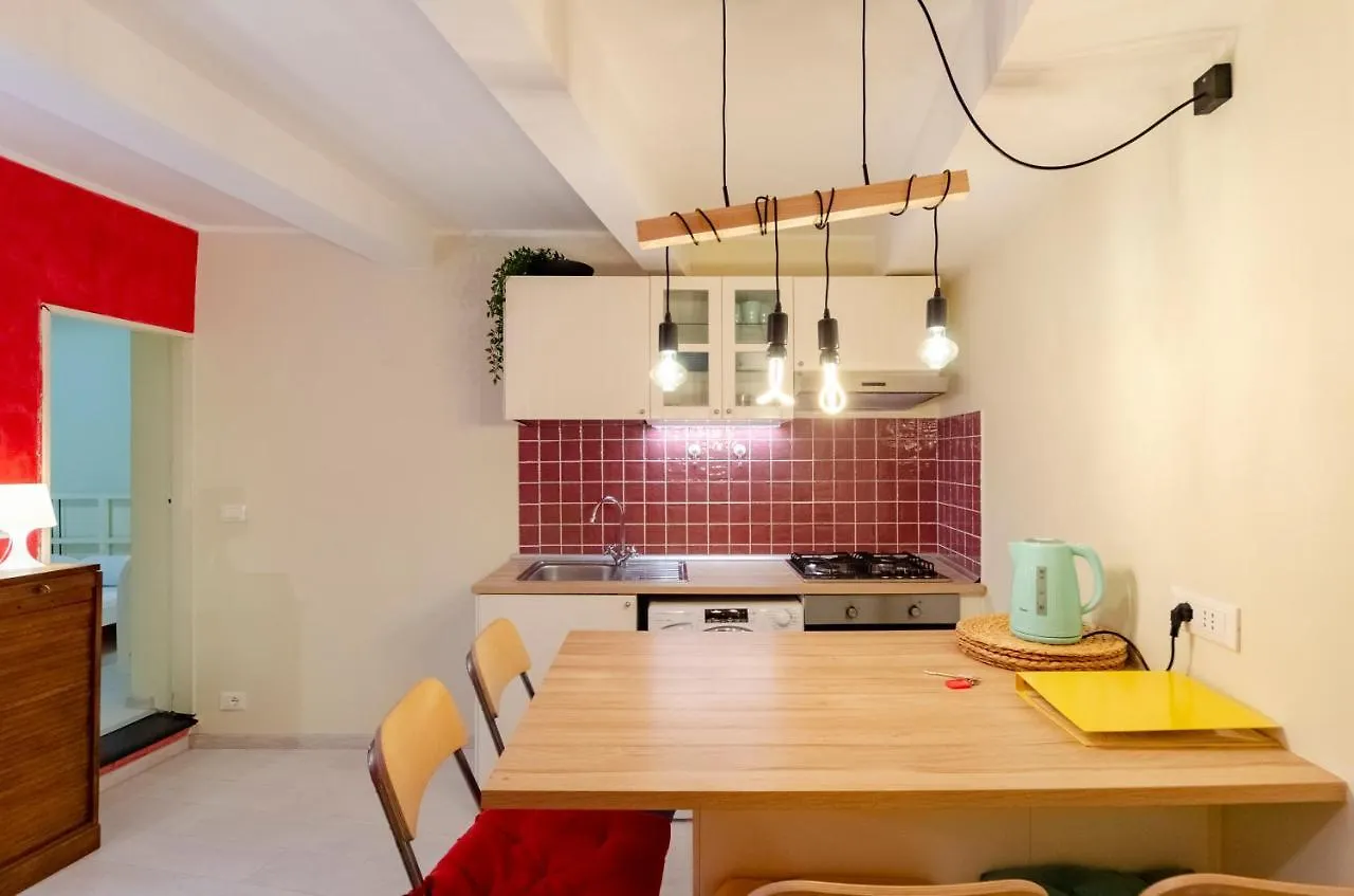 Joivy Cosy Flat In The Centre Apartment Genoa Italy