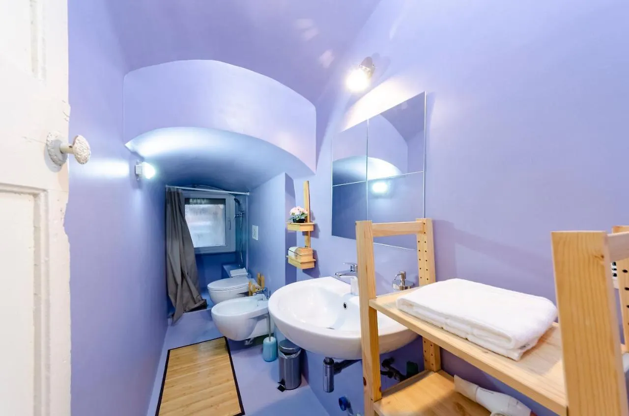Joivy Cosy Flat In The Centre Apartment Genoa Italy
